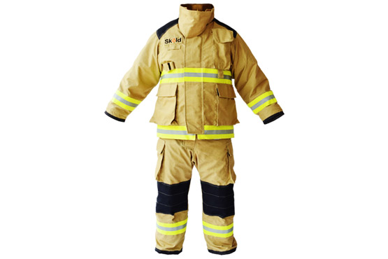 traje de bombero profesional